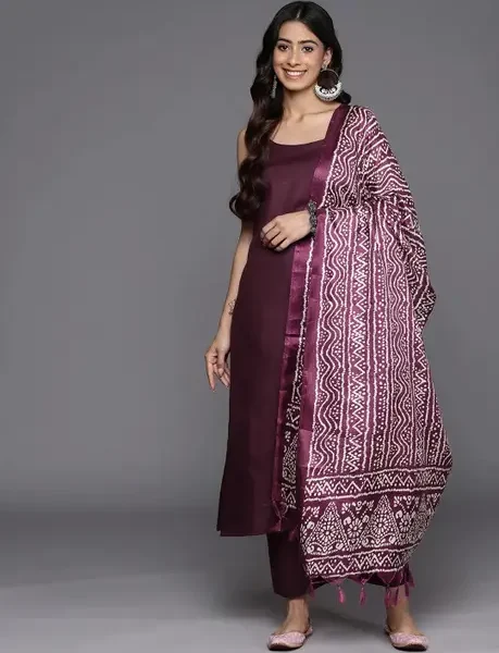 Elegant Women's Red & Brown Dress with Chunri: Traditional & Modern Style